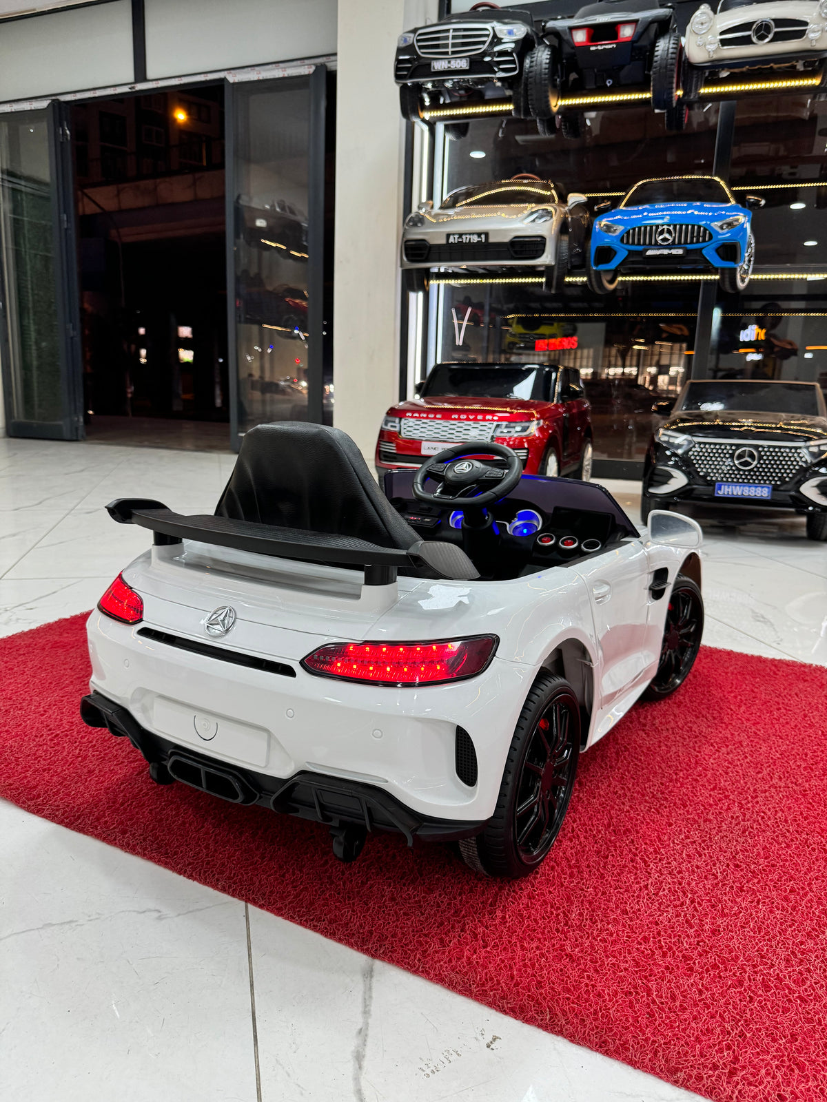 Mercedes gtr 2026 12V akülü araba 0-6 yaş