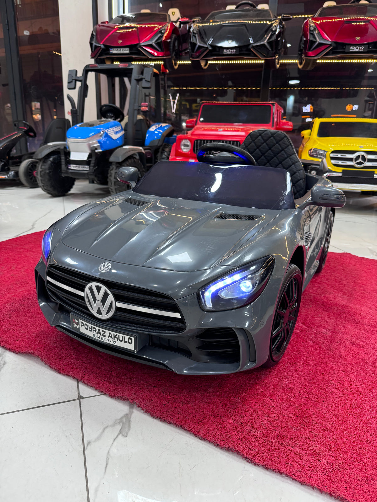 Volkswagen 12V akülü araba (0-6yaş)